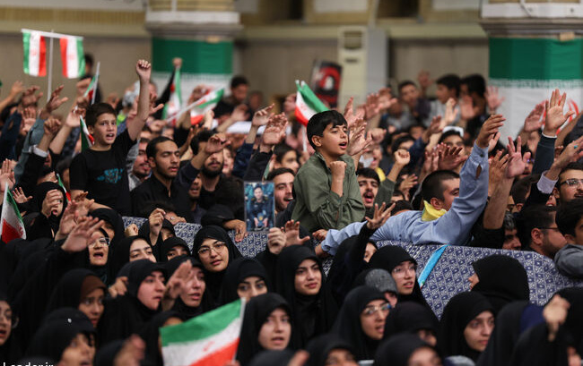 رهبر معظم انقلاب اسلامی دیدار هزاران نفر دانشآموزان دانشجویان مطرح کردند
