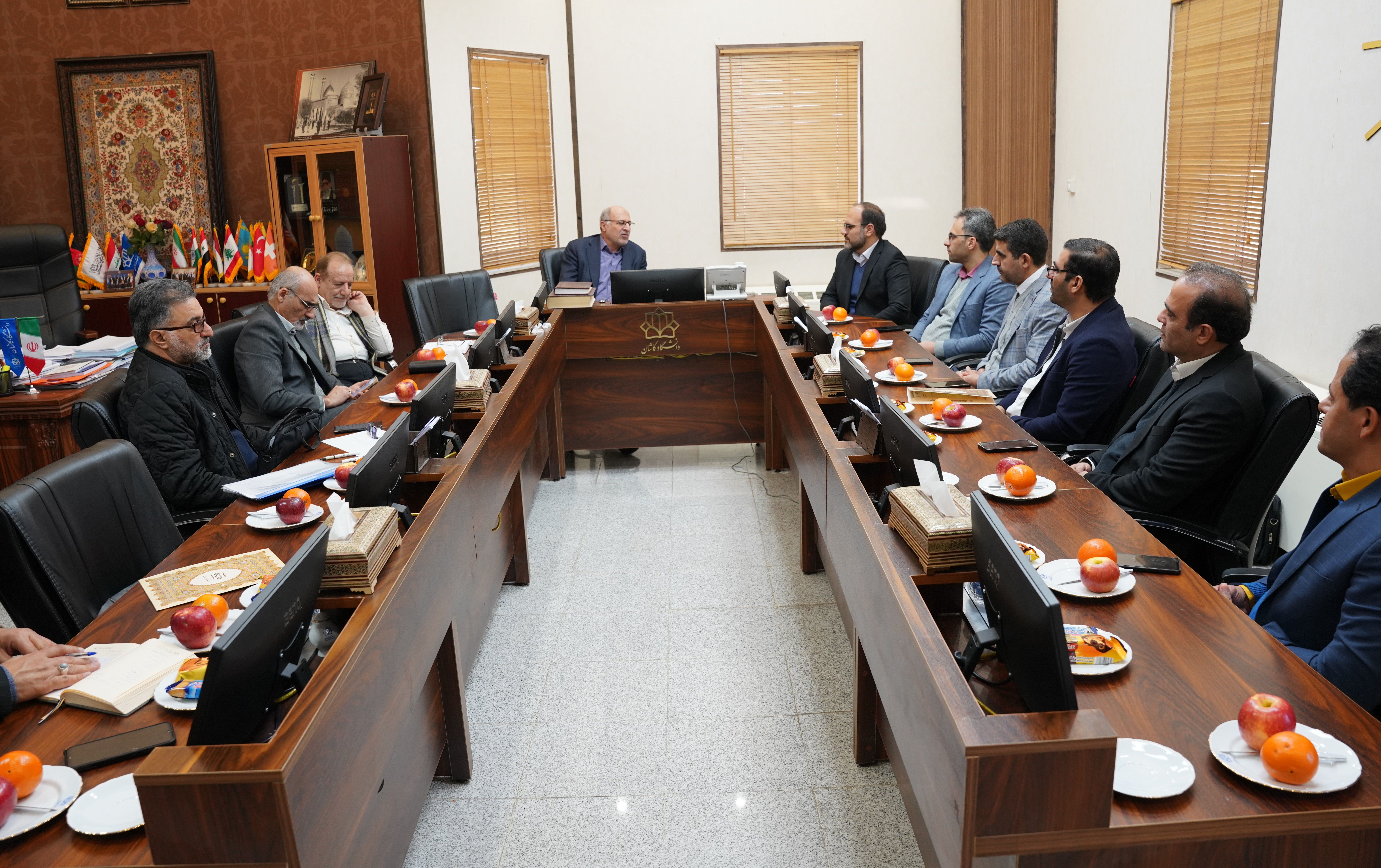 نشست مشترک هیئت رئیسه دانشگاه صنعتی قم دانشگاه کاشان