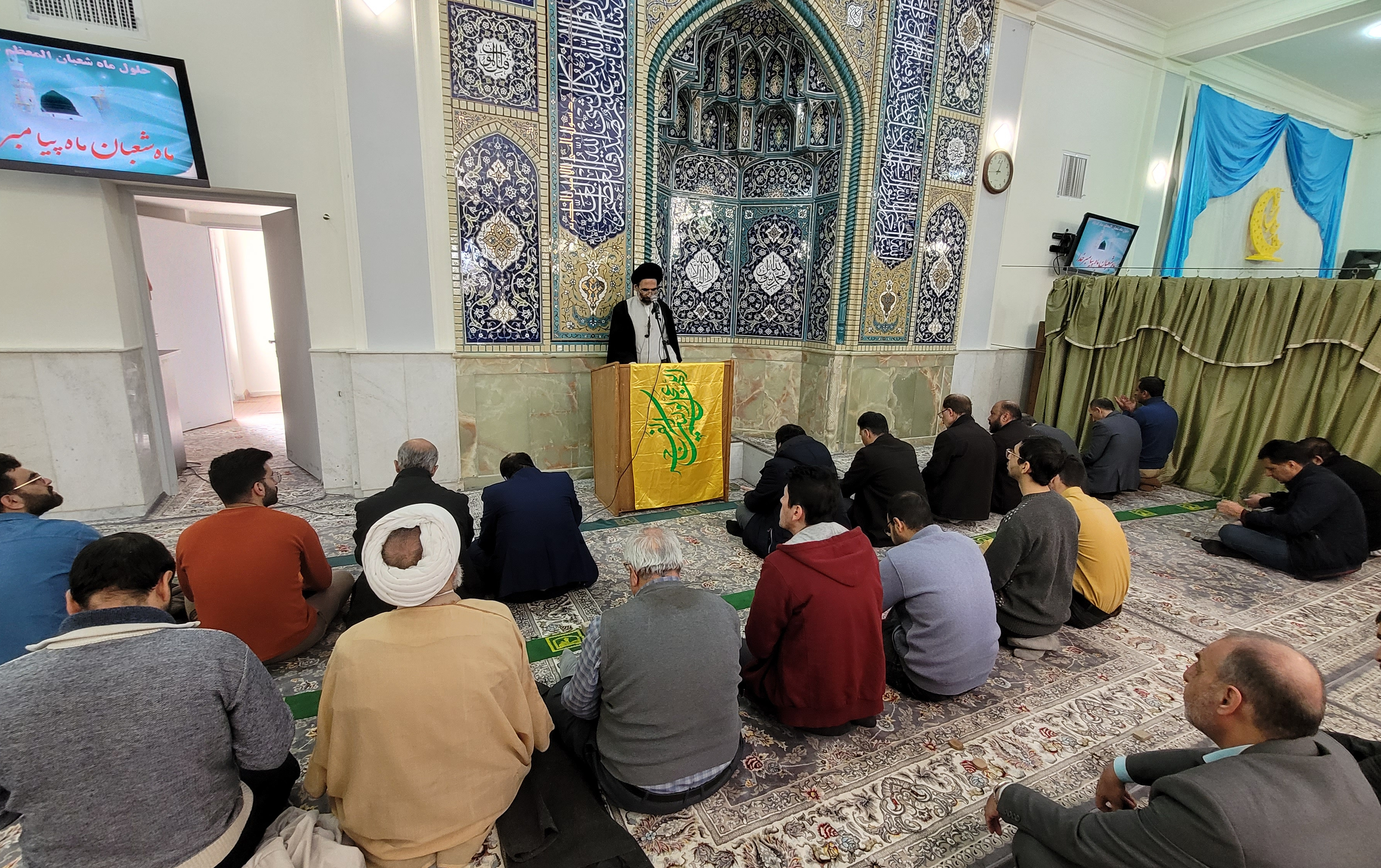 برگزاری سی یکمین جلسه تفسیر سوره مبارکه بقره توسط امام جمعه کاشان مسجد دانشگاه.