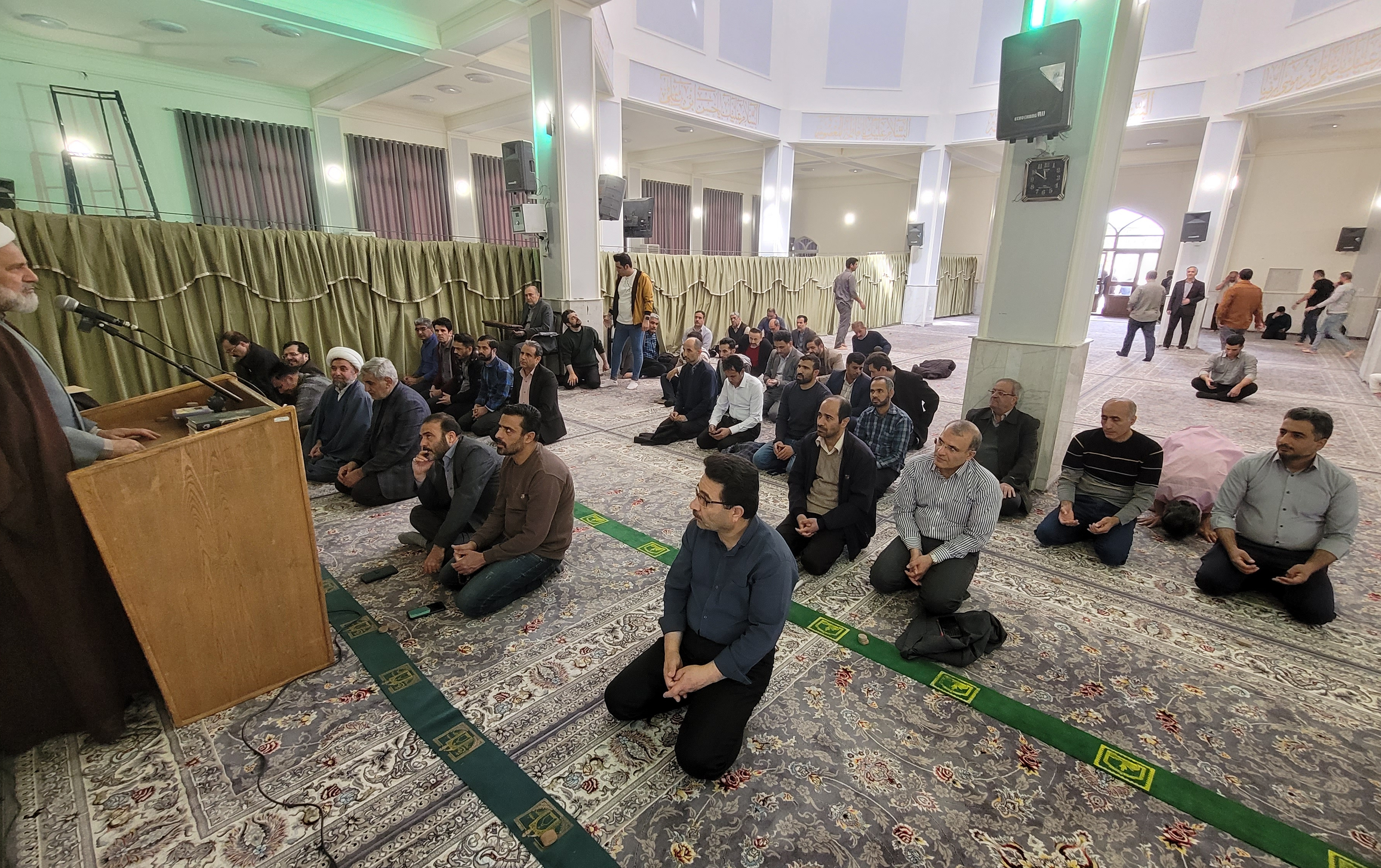 بیان احکام کلام استاد حوزه دانشگاه حجت الاسلام والمسلمین فرجی مسجد دانشگاه
