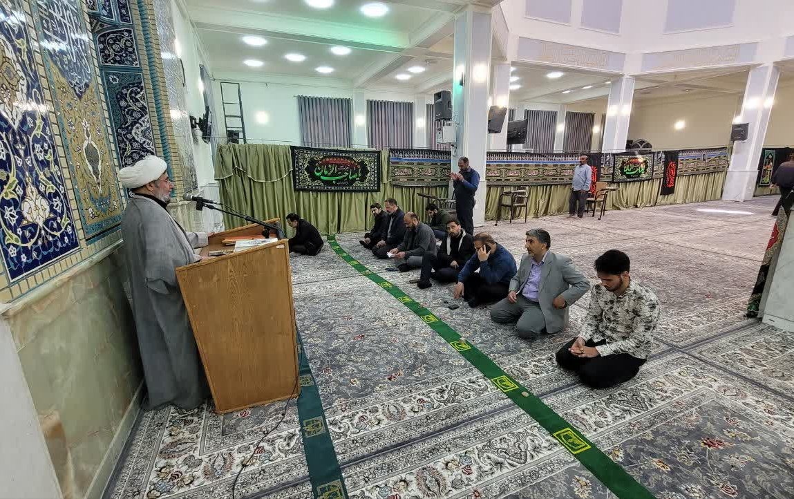 سخنرانی معاون نهاد رهبری باب وداع ماه مبارک رمضان مسجد دانشگاه کاشان.