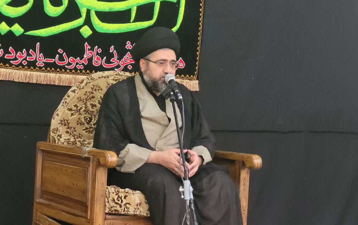 برگزاری مراسم عزاداری رئیس مکتب تشیع ، حضرت امام جعفر صادق علیه السلام سخنرانی حجت الاسلام والمسلمین سید مجتبی خاتمی مسجد دانشگاه کاشان