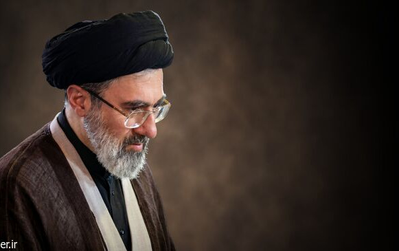 پیام حضرت آیتالله خامنهای بهمناسبت حماسه عظیم بدرقه امام شهید تبیین مسائل مهم کشور