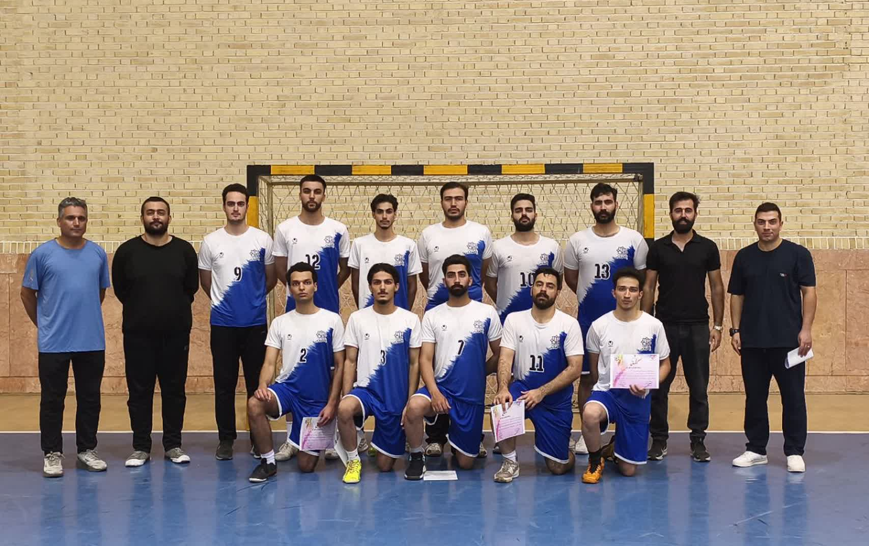 نایبقهرمانی تیم هندبال دانشگاه کاشان کسب سهمیه هفدهمین المپیاد ورزشی برای اولین بار