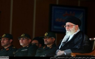 مراسم دانش‌آموختگی دانشجویان ارتش دانشگاه ستاری