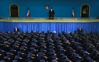 دیدار فرماندهان کارکنان نیروی هوایی ارتش رهبر معظم انقلاب