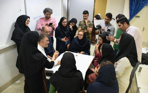 اولین دوره آموزشی ارتقای سطح مهارت طراحان فرش کاشان دانشگاه کاشان برگزار شد