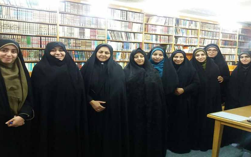 گزارش تصویری بازدید دانشجویان رشته علوم قرآن حدیث کتابخانه دارالحدیث قم