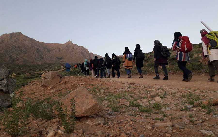گزارش تصویری صعود قله نای جهان بین هفشجان شهرکرد