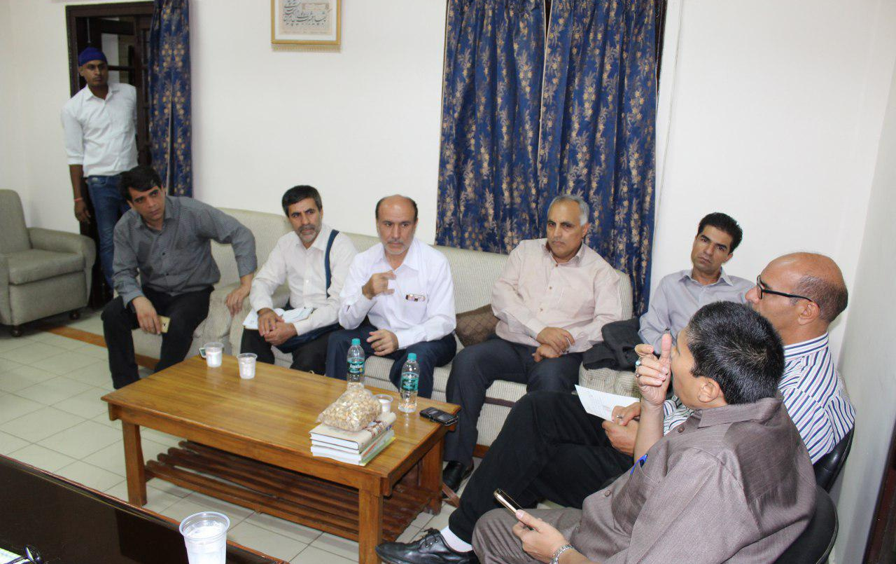 a delegation from university of kashan visits university of delhi