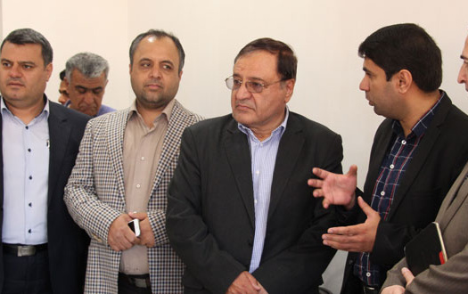 افتتاح میز صنعت دانشگاه کاشان حضور دکتر عسگریان معاون اداری مالی وزارت علوم