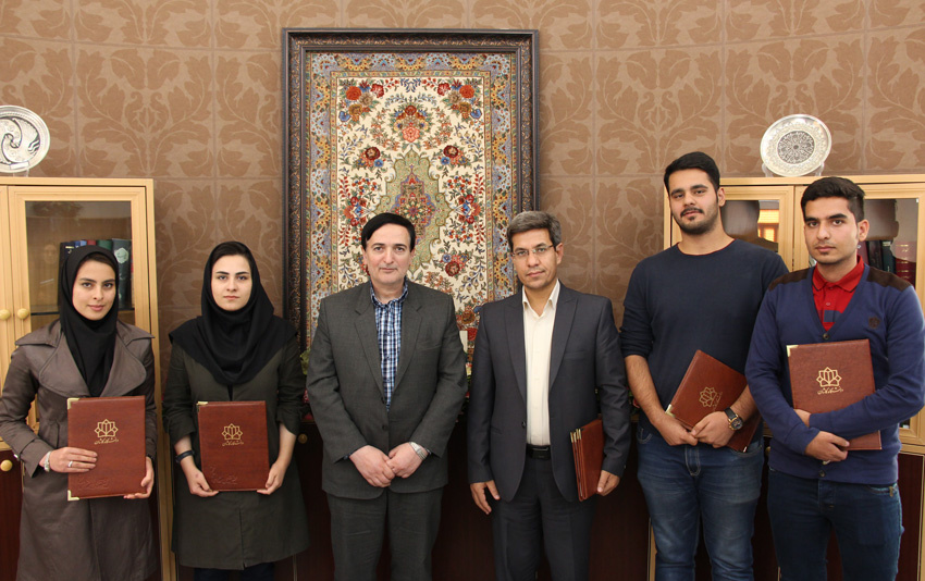 تقدیر تیم دانشجویی شرکت کننده مسابقات بین المللی کمیکار ۲۰۱۷ اسپانیا