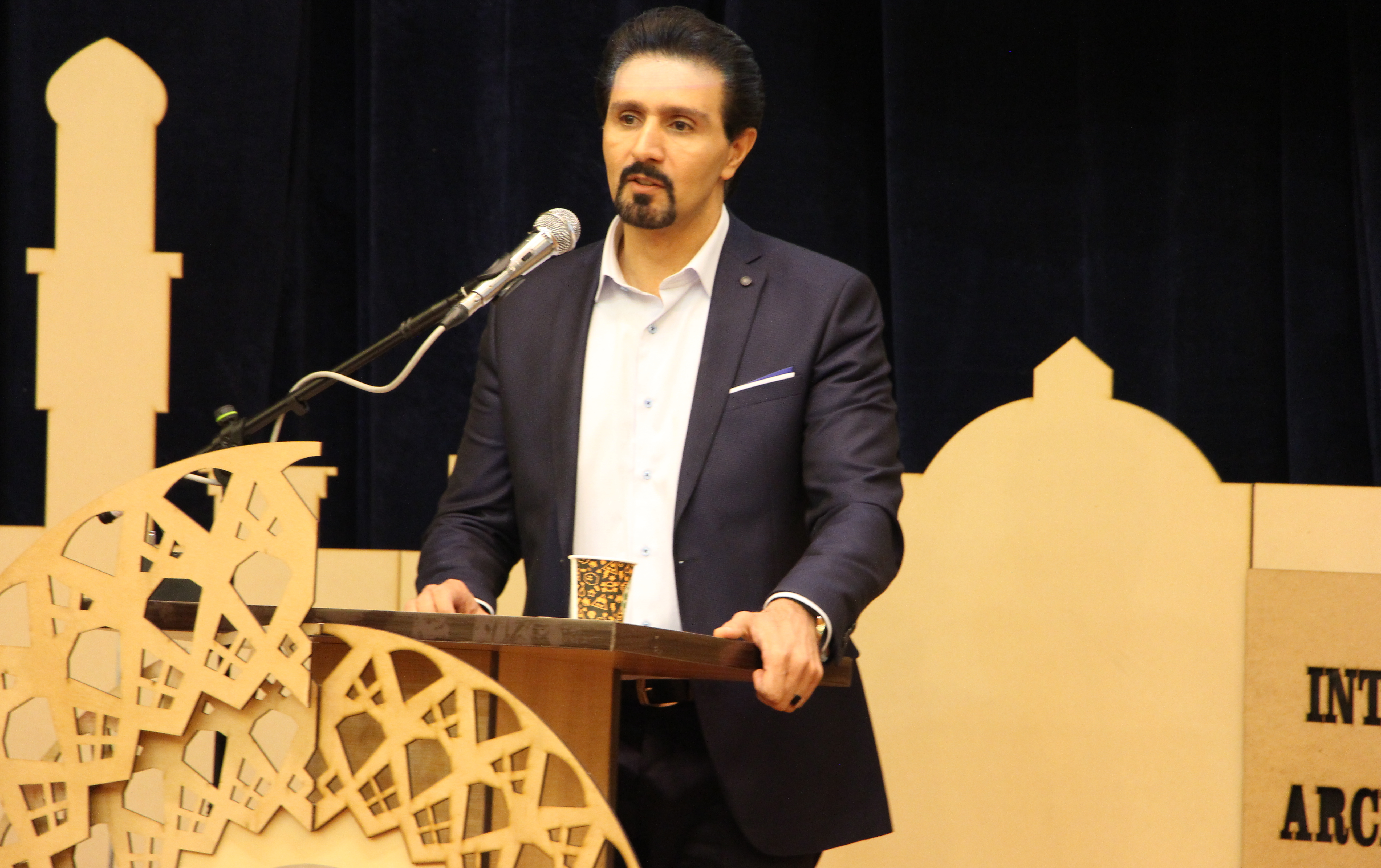 شهردار کاشان: کاشان می تواند قطب آموزش معماری کشور شود
