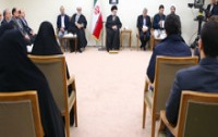 دیدار نخبگان دانشجویان بسیجی مدال‌آور دانشگاه شریف رهبرمعظم انقلاب