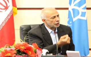 هم اندیشی اساتید دانشگاه موضوع تحولات منطقه ومسائل اخیر کردستان برگزار شد.