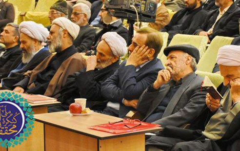 نخستین نشست علمی تخصصی کنگره ملی محققان آرانی دانشگاه کاشان برگزار شد