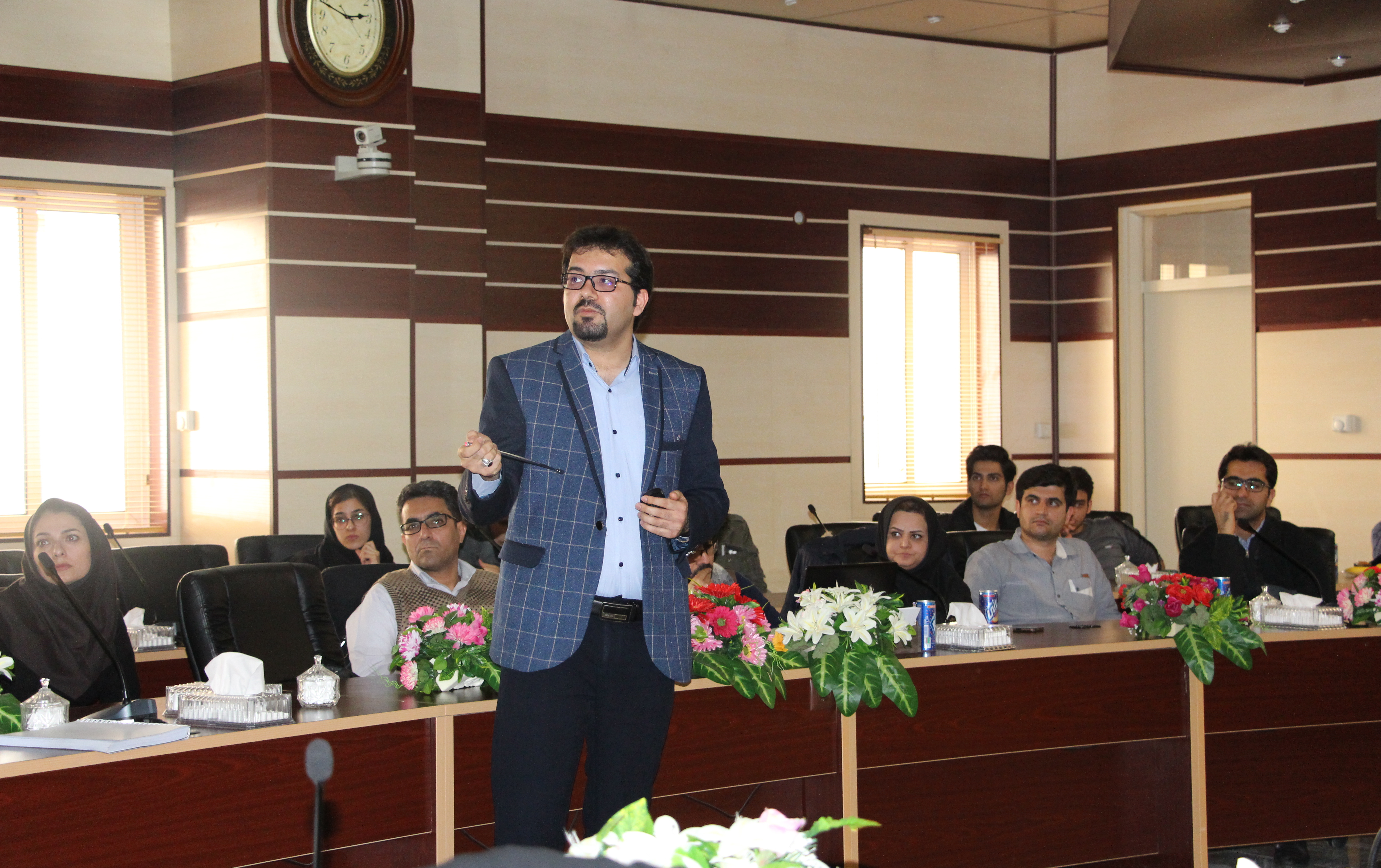 اولین دانش آموخته دکتری رشته هوش مصنوعی دانشگاه کاشان پایان نامه خود دفاع کرد