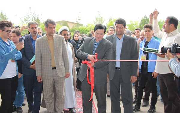 گزارش تصویری جشنواره درون دانشگاهی حرکت انجمن های علمی دانشجویان دانشگاه کاشان