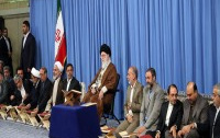 رهبر معظم انقلاب اسلامی محفل نورانی انس قرآن کریم: