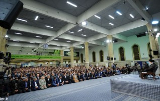 رهبر معظم انقلاب اسلامی دیدار رئیس، نمایندگان جمعی کارکنان مجلس شورای اسلامی: