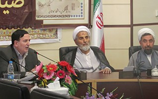 هشتمین دوره ضیافت اندیشه استادان دانشگاه کاشان آغاز شد.