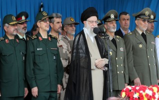 فرمانده کل قوا مراسم دانشآموختگی دانشگاههای ارتش دانشگاه علوم دریایی نوشهر: