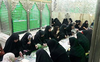 گزارش تصویری حضور اهالی نماز صبح امامزاده هادی فین کاشان