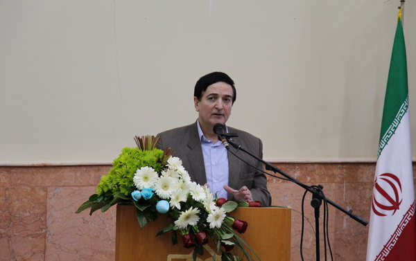رییس دانشگاه کاشان: روابط عمومی پل ارتباطی دانشگاه جامعه