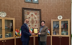 تقدیر مسئولان بانک تجارت رییس دانشگاه کاشان