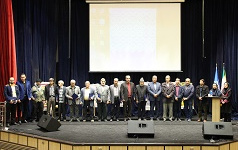 نشست «گنجینه هنرهای سنتی کاشان: زیلوبافی» دانشگاه کاشان برگزار شد