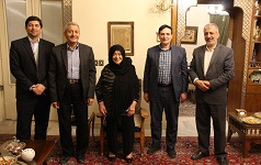 حضور منزل خیرین دانشگاه کاشان خانواده های تفضلی جمالی