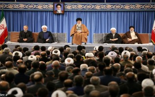 رهبر معظم انقلاب اسلامی دیدار مسئولان، سفرای کشورهای اسلامی جمعی قشرها مختلف مردم: