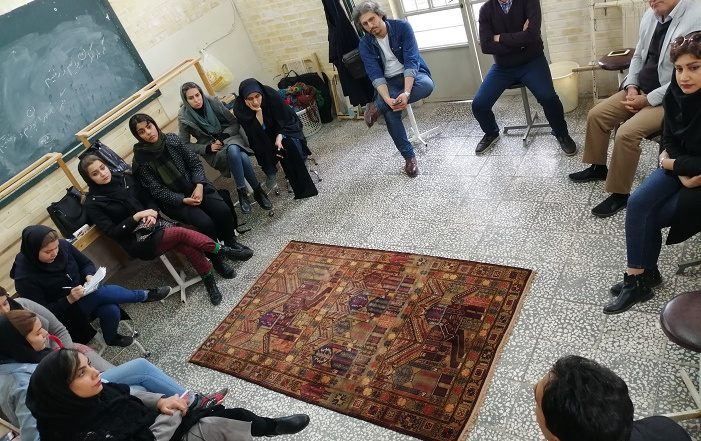نشست علمی دیوانجاه قالین (آشنایی قالی بلوچ) برگزار شد