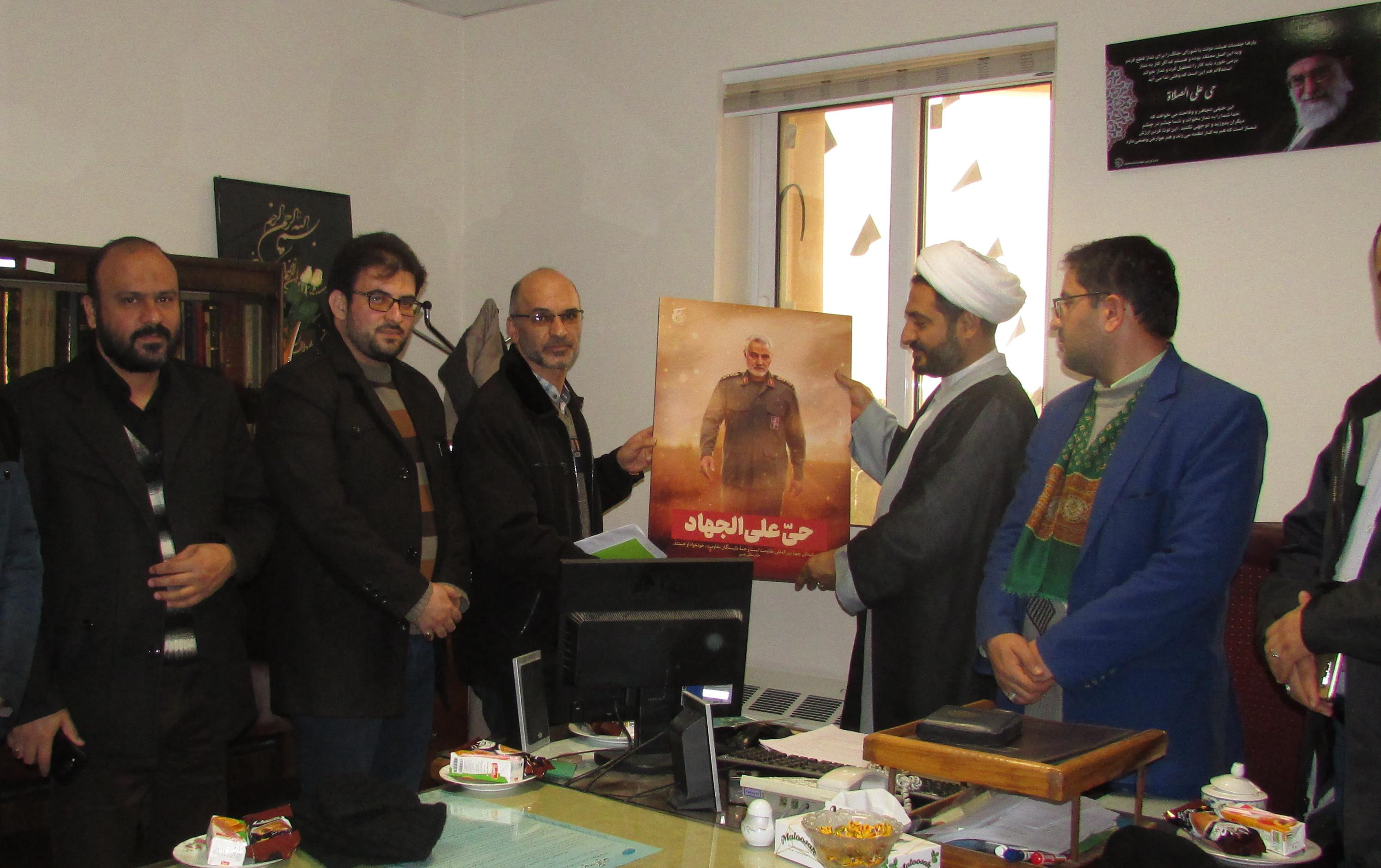 دیدار اعضای شورای بسیج پایگاه امام حسین (ع) با مسئول نهاد نمایندگی مقام معظم رهبری دانشگاه کاشان