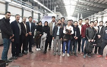 بازدید جمعی دانشجویان دانشگاه کاشان کارخانه پتوی نرمینه کاشان