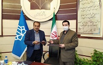 امضای تفاهم نامه همکاری های علمی بین المللی دکتر موسویان استاد دانشگاه برینستون آمریکا عنوان عضو هیأت علمی وابسته دانشگاه کاشان