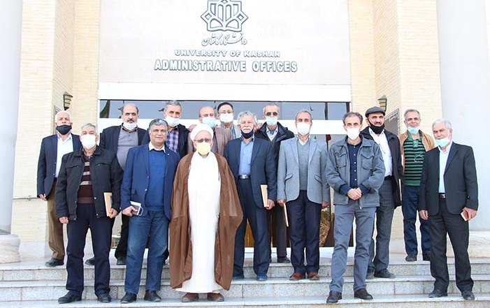 نشست صمیمانه بازنشستگان رئیس دانشگاه