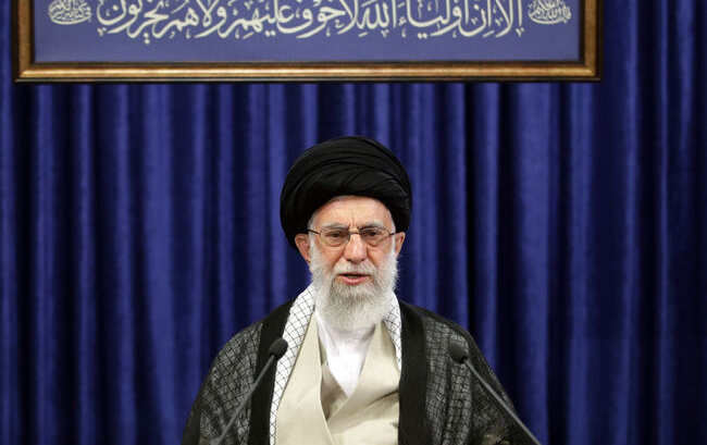 رهبر معظم انقلاب اسلامی سخنرانی تلویزیونی به‌مناسبت سالگرد ارتحال امام خمینی(ره):