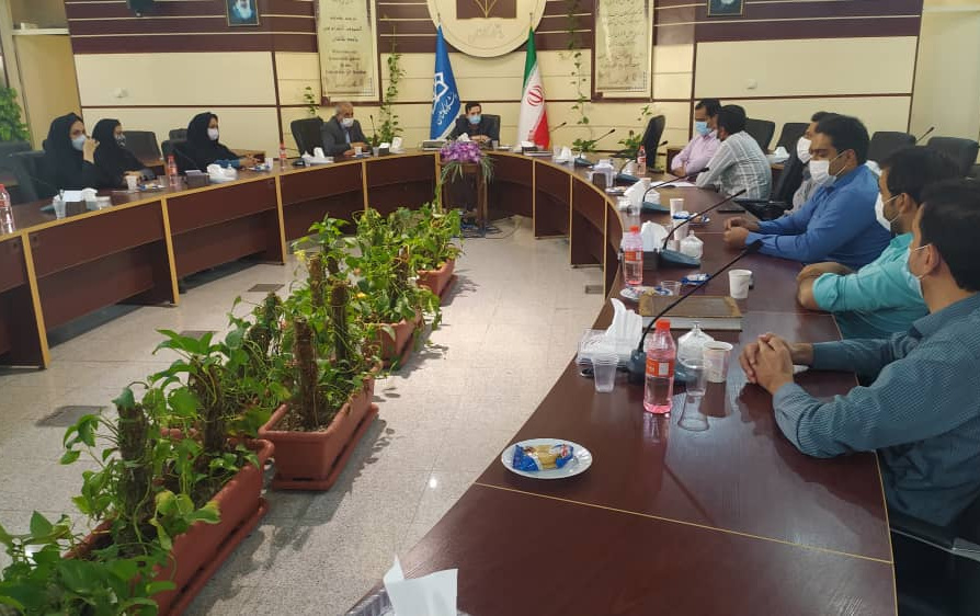 نشست صمیمانه همکاران حوزه مالی حسابداری رئیس دانشگاه کاشان