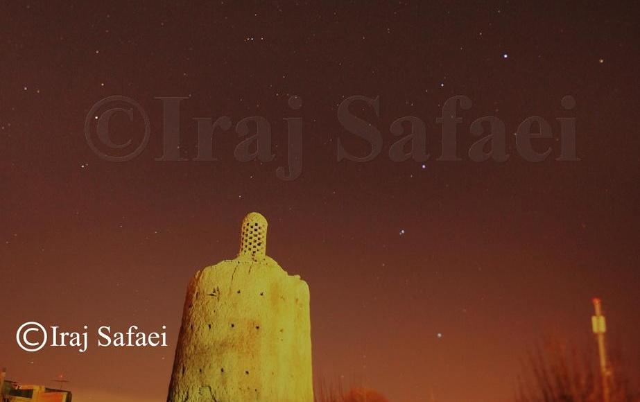 تصویربرداری ستارگان هفت برادران برج کبوترخانه روستای کینو توسط ایرج صفایی