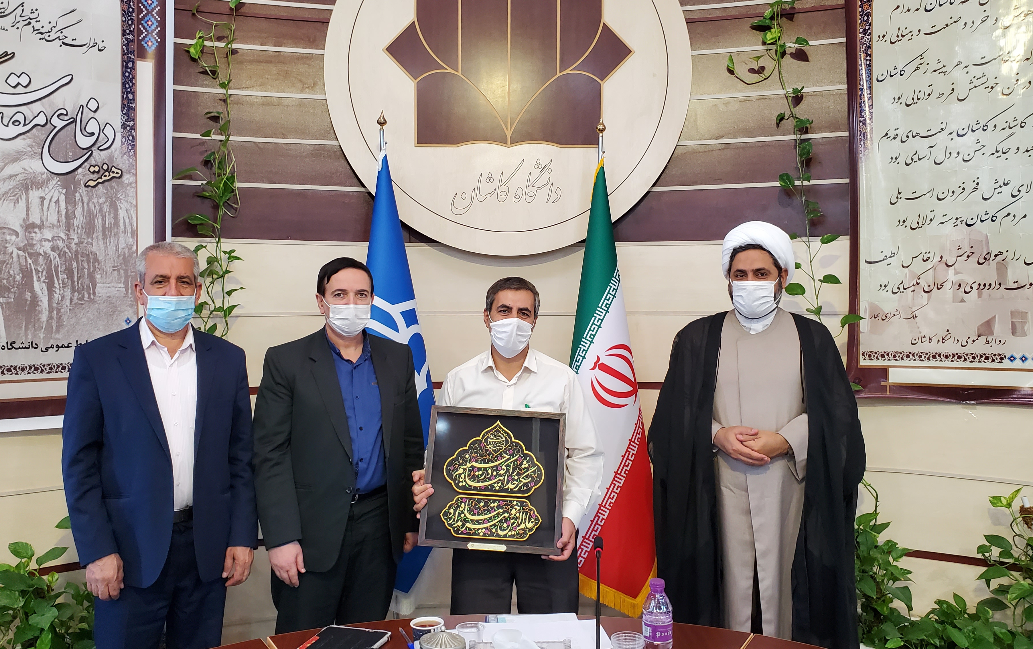 تقدیر رزمندگان دانشگاه کاشان مناسبت هفته دفاع مقدس