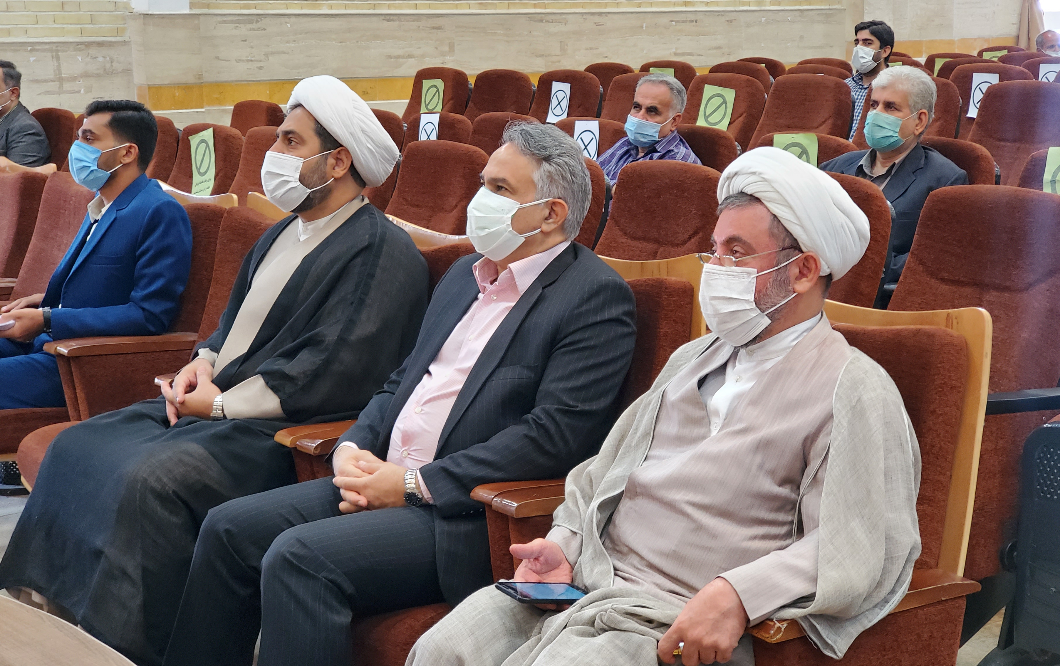 برگزاری جشن آغاز امامت حضرت مهدی (عج)