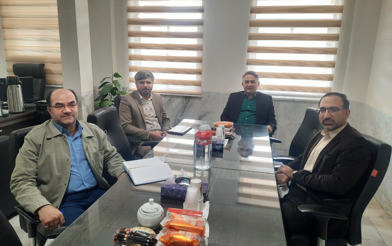 بازدید معاونان پژوهشی نوآوری دانشگاه کاشان مرکز رشد