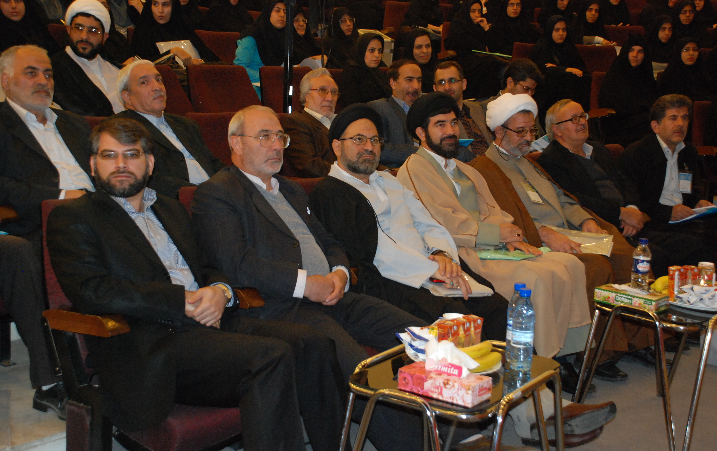 حضور شخصیتهای برجسته علمی کشور کنگره بزرگداشت بابا افضل مرقی دانشگاه کاشان آغاز کار کرد