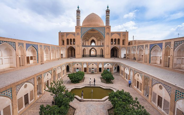 مسجد مدرسه آقابزرگ