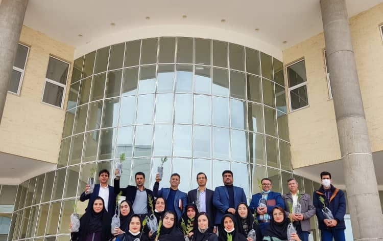 نشست روز ۲۱ اسفند ۱۴۰۰ ادارت مسئولین شهرستان های کاشان اران بیدگل هفته منابع طبیعی