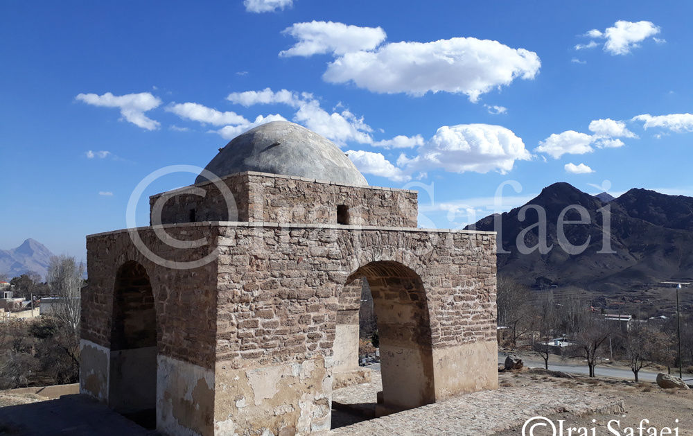 انتشار مقاله "نقدی بر نظریه تعیین ابتدای فصل‌ها آتشکده نیاسر" نوشته ایرج صفایی مسئول رسدخانه(رصدخانه) دانشگاه کاشان مجله علمی-پژوهشی مرمت معماری ایران