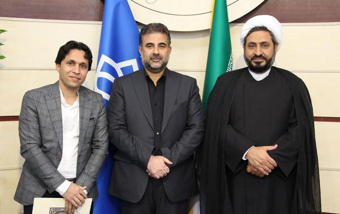 متن حکم ریاست محترم دانشگاه کاشان، خطاب مدیر امور حقوقی، قراردادها رسیدگی شکایات