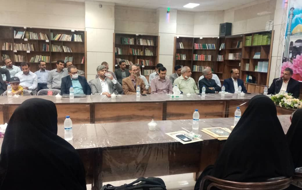 تجلیل اساتید نخبه بسیجی دانشگاه کاشان