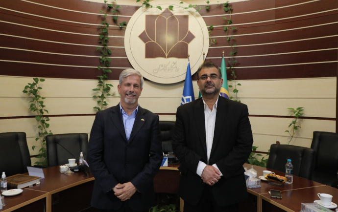 brazil’s ambassador visits uok, impressed by achievements, hopes to facilitate scientific cooperation